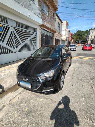 HYUNDAI HB20 1.0 COMFORT 12V FLEX 4P MANUAL HYUNDAI HB20 1.0 COMFORT 12V FLEX 4P MANUAL